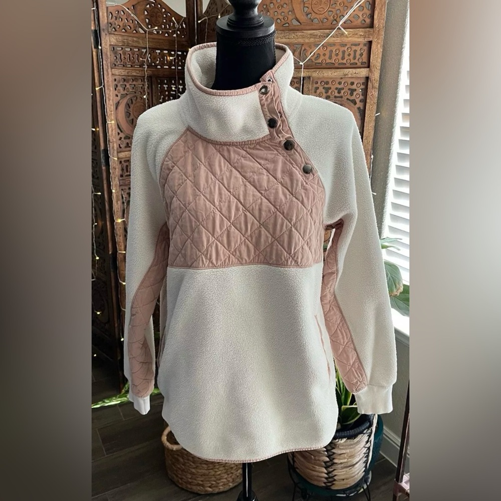 EUC Abercrombie & Fitch Cream Fleece Pullover Sweater SZ XXL Rose Pink Quilted
